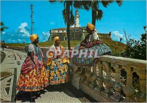 Postcard Modern Brasil Turistico Salvador Baha Brasil Group in Bar Harbor Typ...