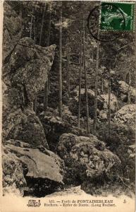 CPA Foret de FONTAINEBLEAU - Rochers-Enfer de Dante (Long Rocher) (248999)