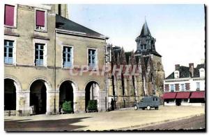 Modern Postcard La Guerche de Bretagne Town Hall Square