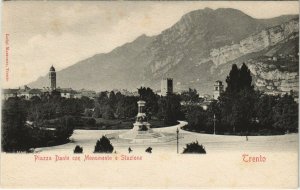 CPA Trento Piazza Dante con Monumento e stazione ITALY (809401)