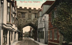 Vintage Postcard 1911 The Close Gate Salisbury Wiltshire England UK