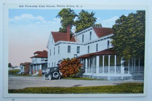 VINTAGE POSTCARD - STREET SCENE OLD RIVERSIDE CLUB HOUSE PENNS GROVE NJ