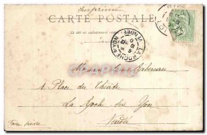 Postcard Old Gien Wells has two floors