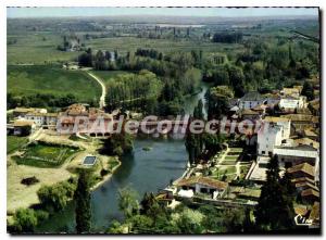 Postcard Modern Mansle Aerial view perspective on the valley of the Charente