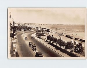 Postcard Vue générale de la Plage La Baule sur Mer France