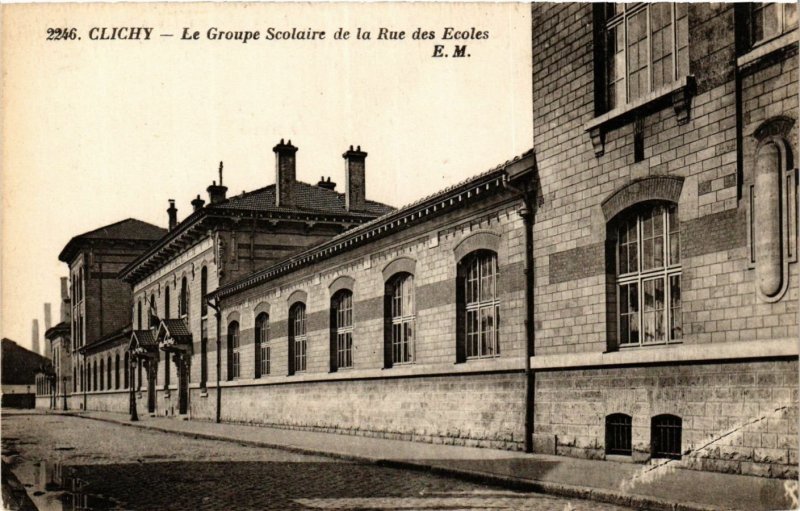 CPA CLICHY Le Groupe Scolaire de la Rue des Écoles (413365)