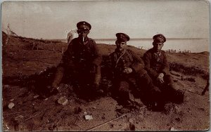 c1917 WW1 GERMAN SOLDIERS TRENCHES FRONT LINES REAL PHOTO POSTCARD 29-142