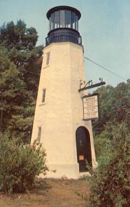 DE - Rehoboth Beach. Replica of Henlopen Lighthouse