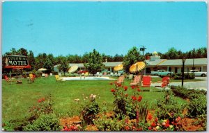1951 Boardwalk North Of Cedar Avenue Wildwood-By-The-Sea New Jersey NJ Postcard