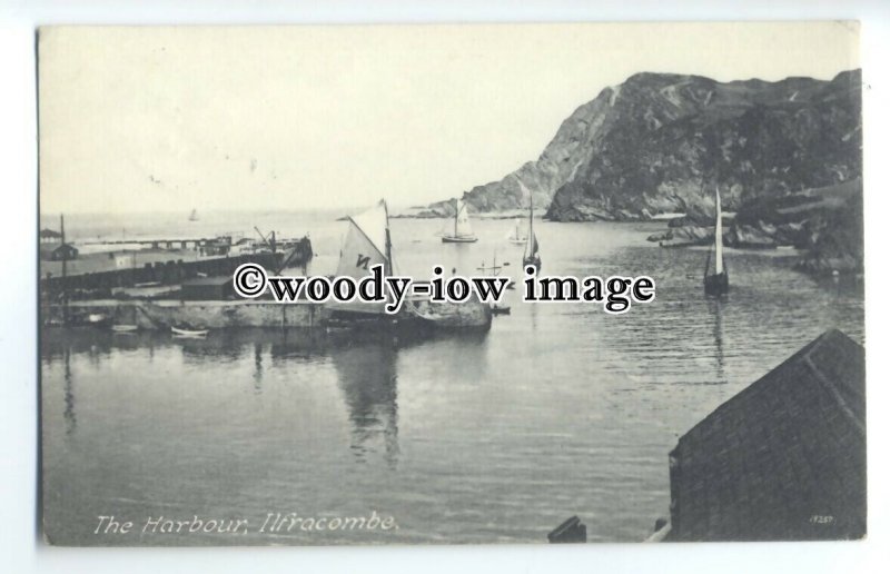 tq0522 - Devon - Sailing Boats by the Quay, inside Ilfracombe Harbour - Postcard