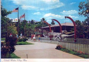 VINTAGE POSTCARD CONTINENTAL SIZE WHALERS VILLAGE AT MAUI HAWAII 1970s