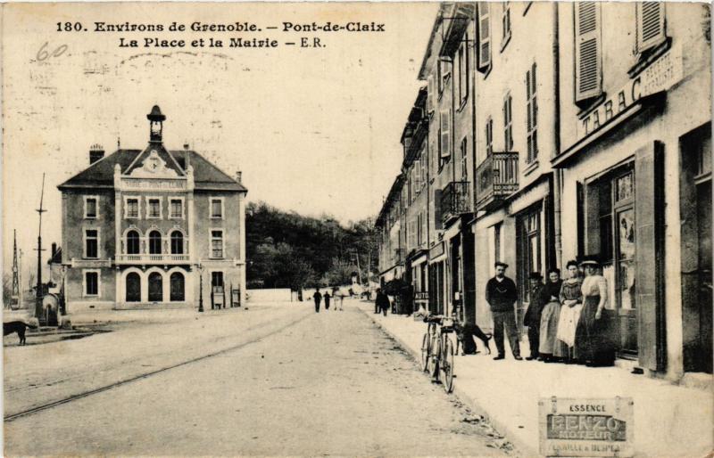 CPA Pont-de-Claix - La Place et la Mairie - Environs de Grenoble (635972)