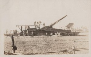 RPPC CANNON GUN SOLDIERS WW1 MILITARY REAL PHOTO POSTCARD (c.1918) **