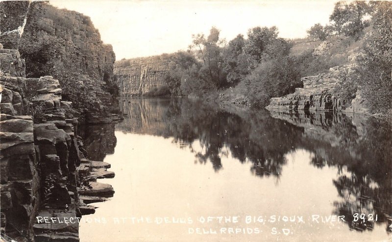 F83/ Dell Rapids South Dakota Postcard RPPC 1944 Big Sioux River Dells