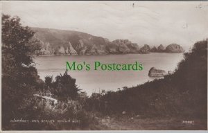 Channel Islands Postcard - Guernsey, Pea Stacks, Moulin Huet   RS32774