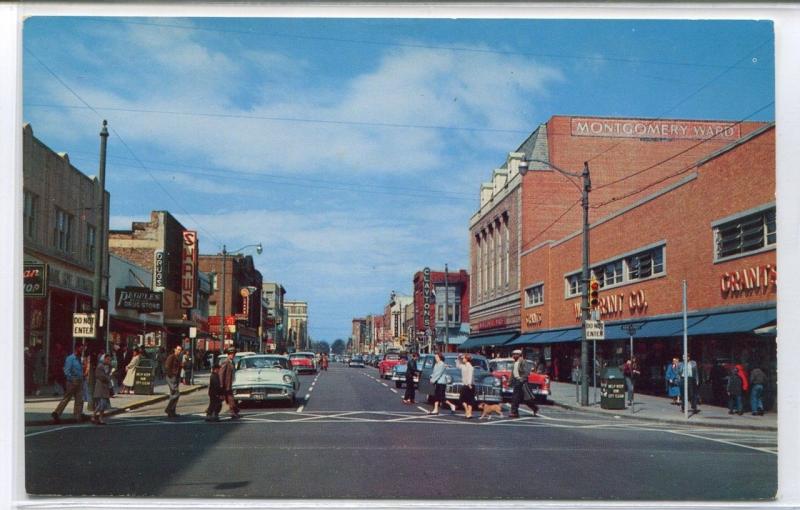 Washington Avenue Street Scene Cars Newport News Virginia postcard