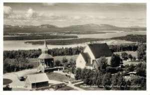 Sweden Flygbild Utsikt fran Fröso Kyrka mot Oviksfjällen RPPC 06.67