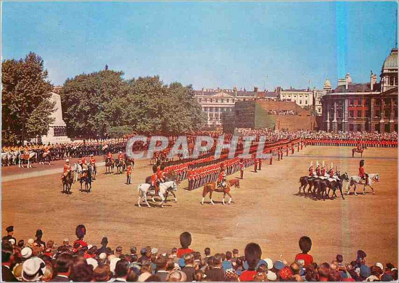 Postcard Modern London Trooping the Color The Queen Reviews entering the Hors...
