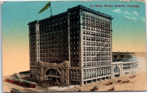 VINTAGE POSTCARD LA SALLE STREET RAIL STATION AND STREET SCENE CHICAGO ILL 1915