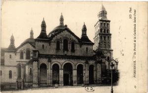 CPA PÉRIGUEUX-Le Portail de la Cathédrale St-Front (232682) 