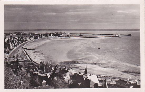 France Le Havre La Plage et l'entree du Port Photo