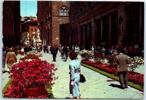Postcard - Flowers feast, Uffizi's Gallery - Florence, Italy