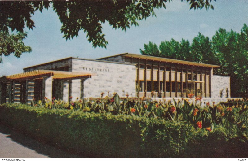 MONTREAL , Quebec , Canada , 1950-60s ; Le Restaurant Jardin BOTANIQUE