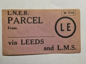 RAILWAY LUGGAGE LABEL - LNER Parcel via LEEDS    (WW25) 