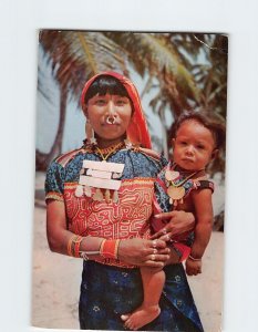 Postcard Kuma American Indian woman with her son, San Blas, Panama