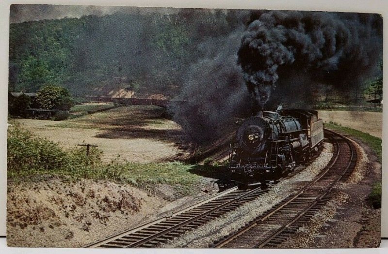 Western Maryland 1119 The Big Curve at Corriganville Md 1952 Postcard E4