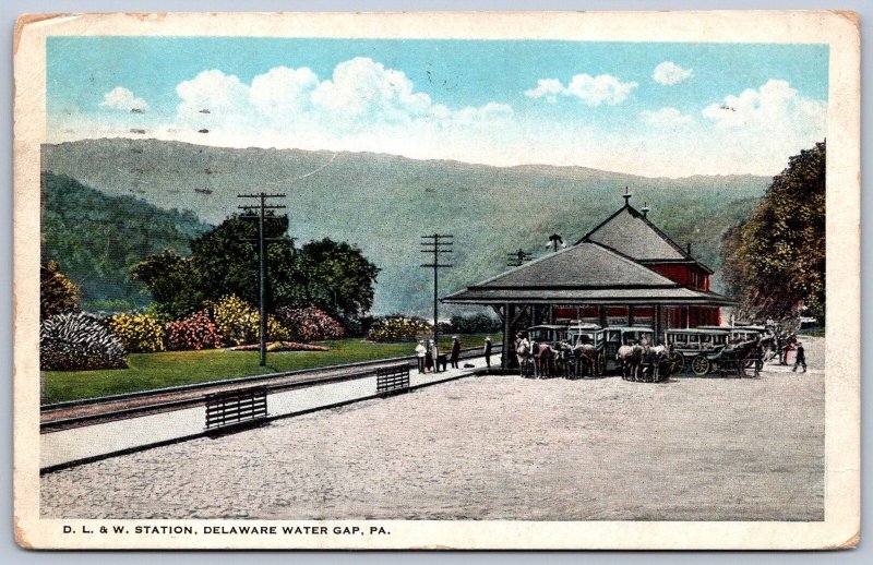 K28/ Delaware Water Gap Pennsylvania Postcard c10 DL&W Railroad Depot 436