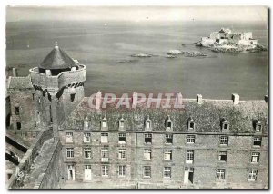 Modern Postcard Saint Malo I and V Le Chateau little Dungeon and the National...