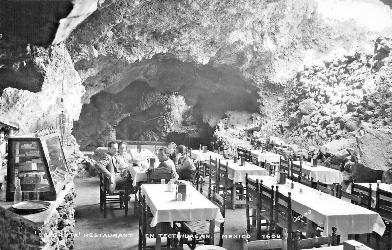 Restaurant En Teotihuacan Mexico 'La Gruta' #1609 Real Photo Postcard