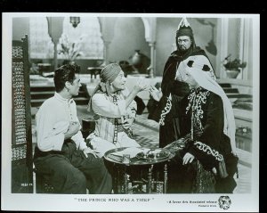 Movie Still, The Prince who was a Thief, Tony Curtis, Seven Arts No. 1651-12