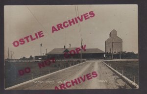 De Smet SOUTH DAKOTA RPPC c1910 DEPOT TRAIN STATION Railroad Railway SD