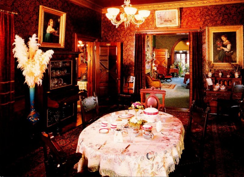 Connecticut Hartford Mark Twain House 1874-1891 The Dining Room