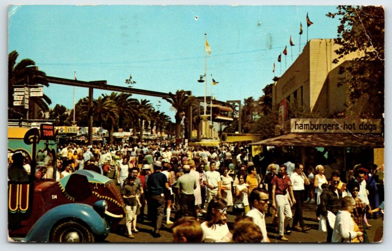 Postcard Street View Pomona California 1975 Hamburger Hot Dog Stand P7