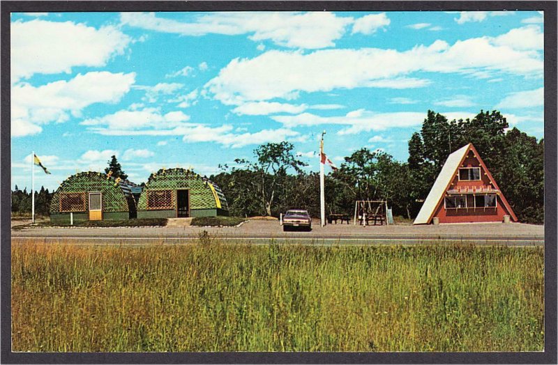 Oak Bay NB Lobster Traps Gift Shop and Teepee Snack Bar Roadside Postcard 1970s