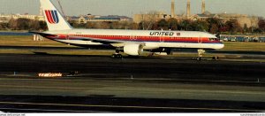 United Air Lines Boeing 757-222 At Washington National