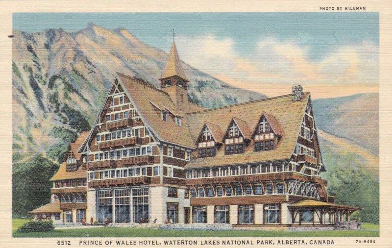 Canada Alberta Prince Of Wales Hotel Waterton Lakes National Park Curteich s4862