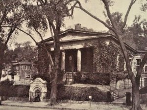 Postcard  Vintage Private Mailing Card showing Providence Atheneum, RI   X1