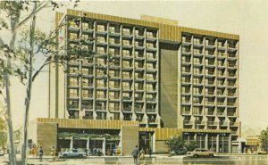 Fort Worth Texas 1960s Postcard Fort Worth Hilton Inn