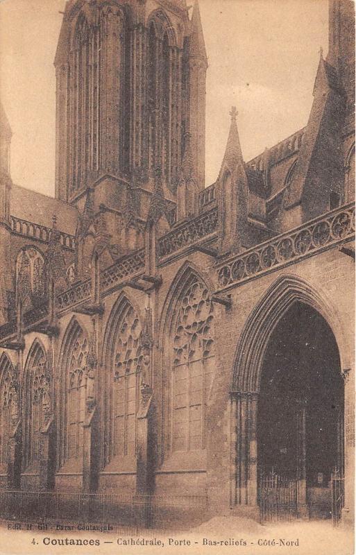 B5563 Coutances La Cathedrale Porte Bas reliefs Cote Nord