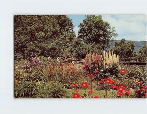 Postcard Berkshire Garden Center, Stockbridge, Massachusetts