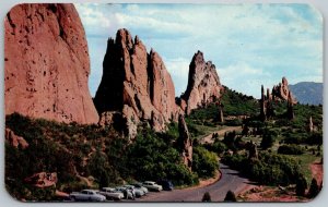 Garden Of The Gods Pikes Peak Colorado 1950s Postcard Parked Cars