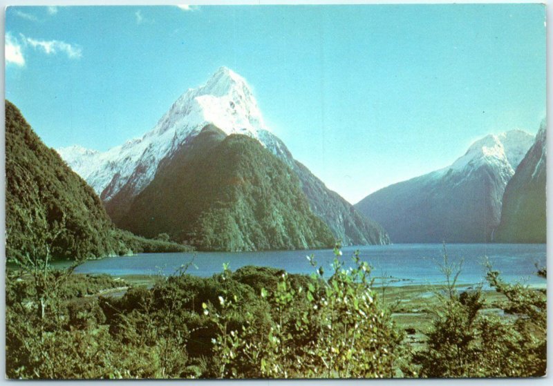 M-12204 Mitre Peak Milford Sound Fiordland New Zealand