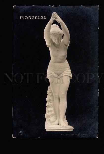 036143 Girl DIVER monument Vintage PC