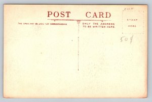 Edinburgh  Scotland   Argyll & Sutherland Highlanders  Castle Esplanade Postcard