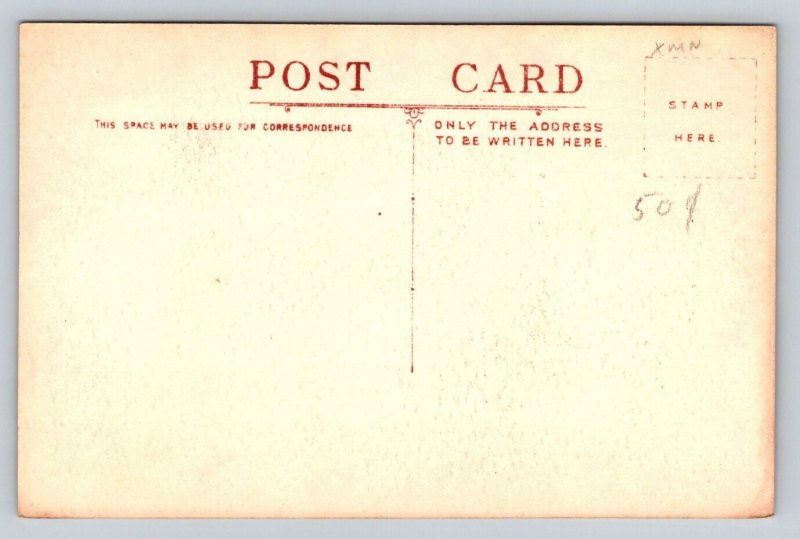 Edinburgh  Scotland   Argyll & Sutherland Highlanders  Castle Esplanade Postcard