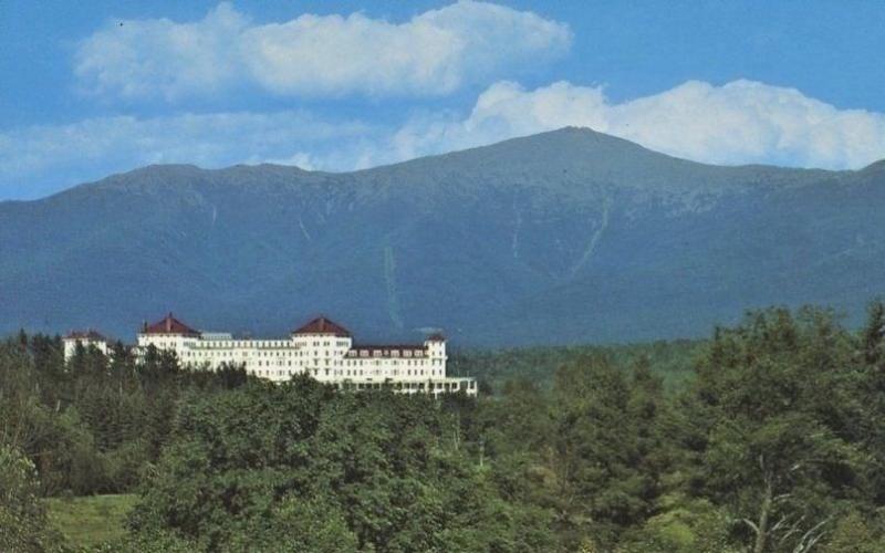 Mt. Washington Hotel Bretton Woods White Mountains New Hampshire NH Postcard D26